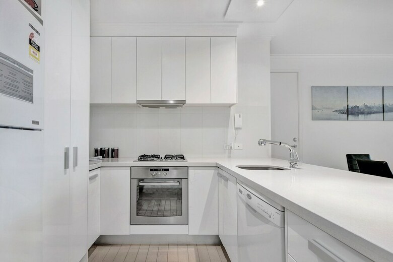 Mj Shortstay Whiteman St Apartments