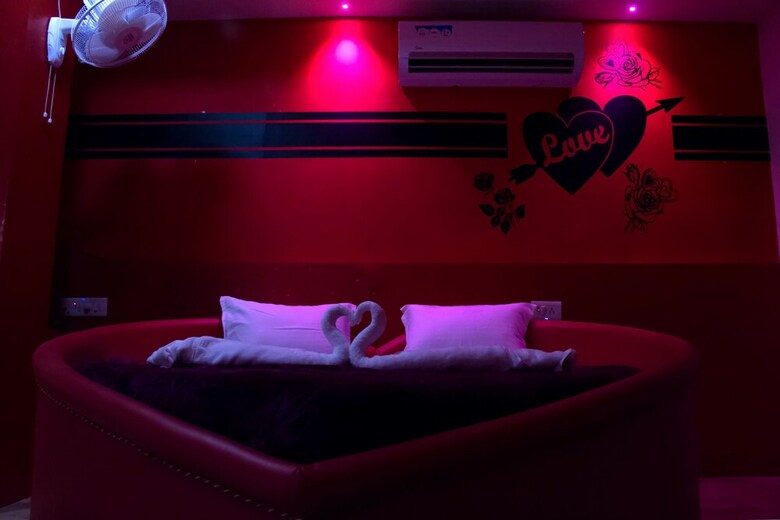 Hotel Shree Palace & Restaurant