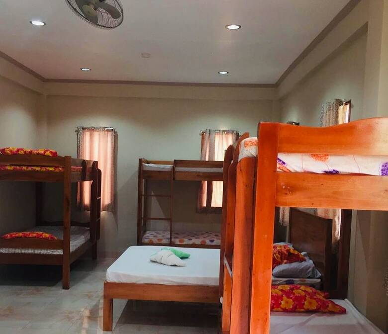Hotel D's Ocean View Beach Resort