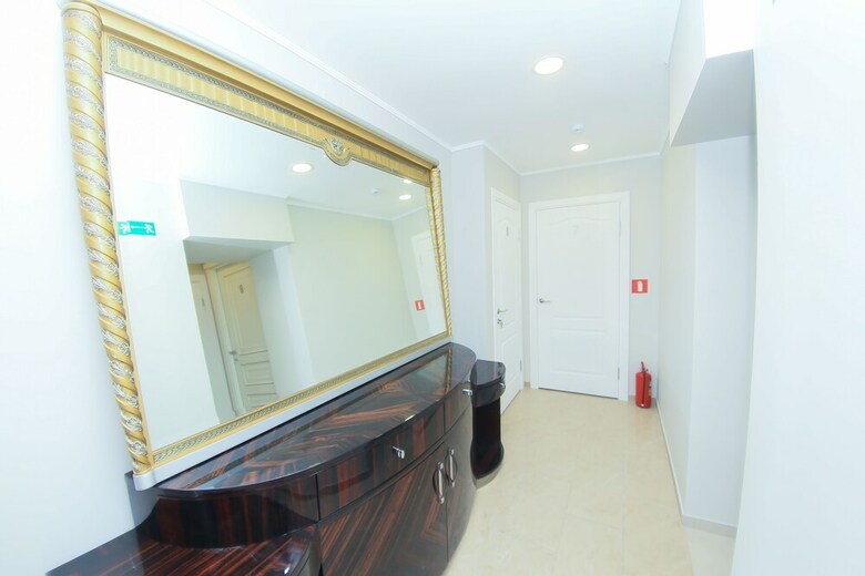 Hostal Kupe Capsule Hotel & Hostel