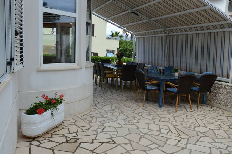 Apartamentos Villa Kale