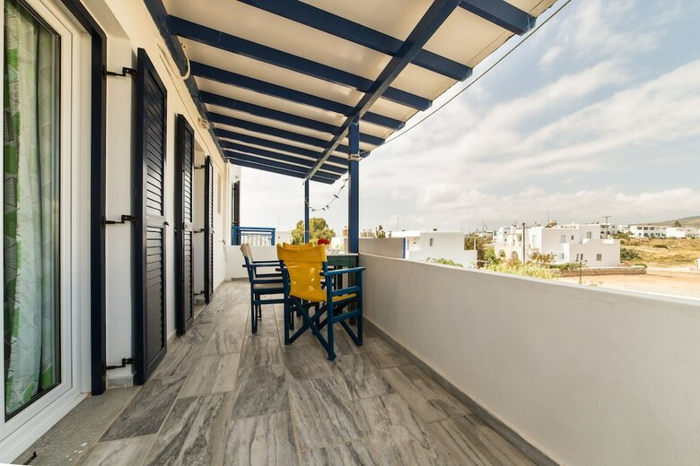 Hotel Theologos Place