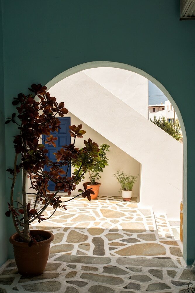 Hotel Theologos Place
