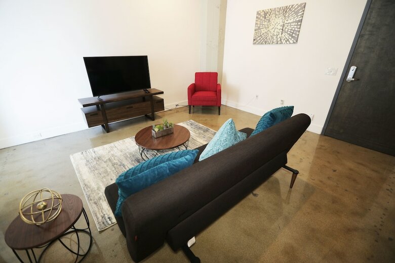 Aparthotel Downtown Lofty Suites