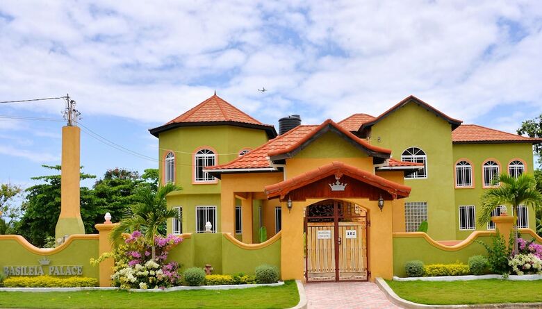 Bed & Breakfast Basileia Palace