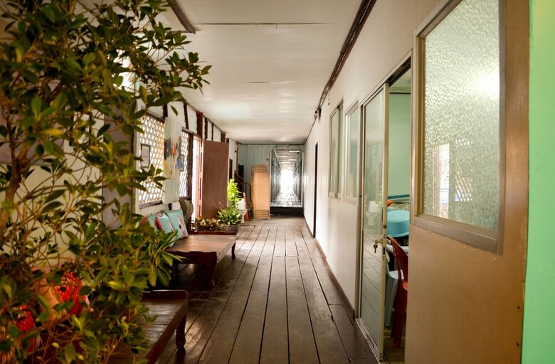 Hotel Karoon23
