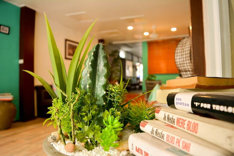Hotel Karoon23