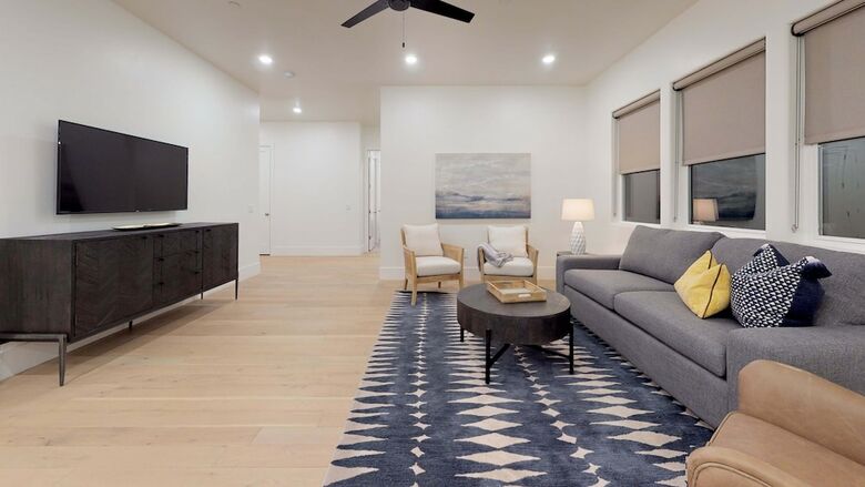 Bloomington Villas