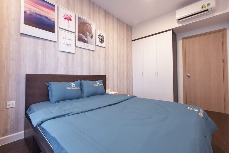 Blue Apartment Rivergate