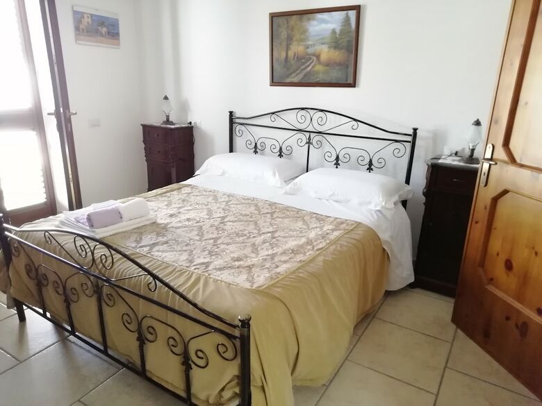 Xenios Torre Suda B&B