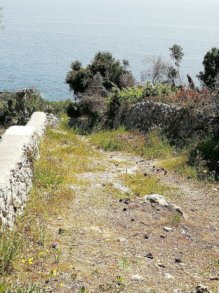 Xenios Torre Suda B&B