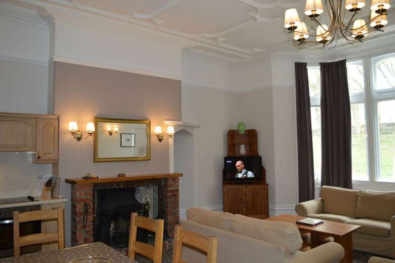 Hargate Hall - Sandringham