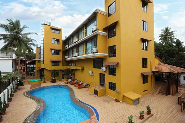Hotel De Baga Deck Comforts