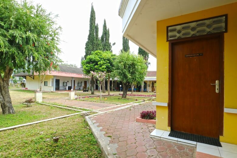 Hotel Vanda Villa