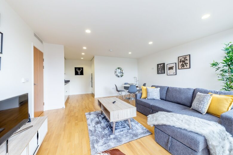 1 Bed Stylish Apartment Free Wifi & Aircon
