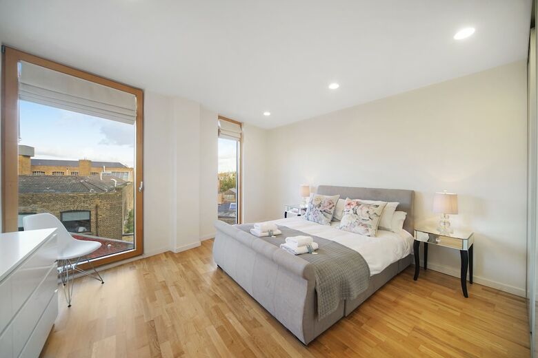 1 Bed Stylish Apartment Free Wifi & Aircon