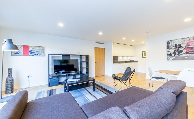 1 Bed Stylish Apartment Free Wifi & Aircon