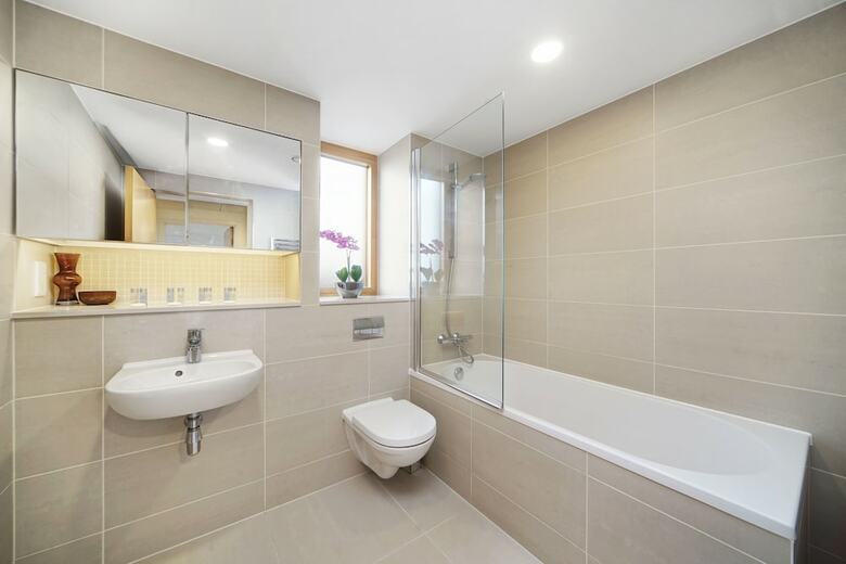 1 Bed Stylish Apartment Free Wifi & Aircon