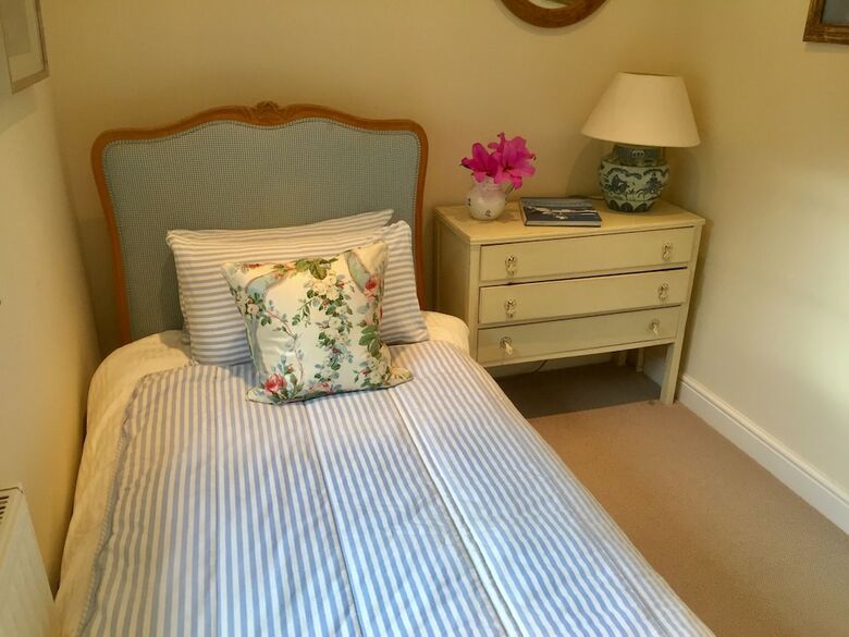 Bed & Breakfast Brook Farm Cottage