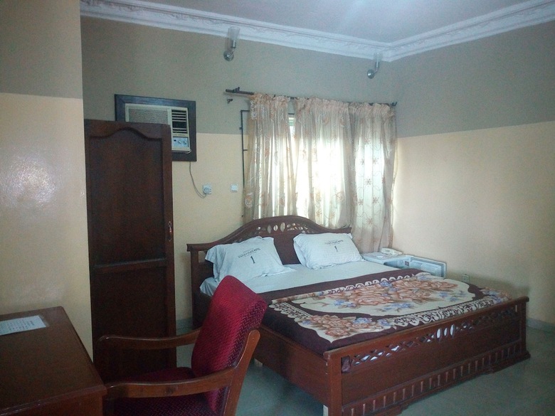 Hotel Sylvia's Place