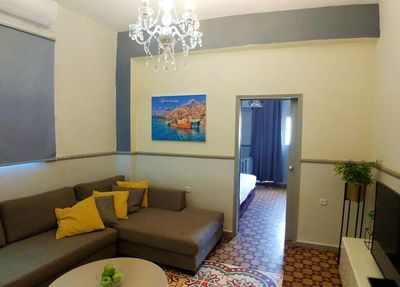 Neve Tzedek Apartments