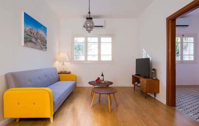 Neve Tzedek Apartments
