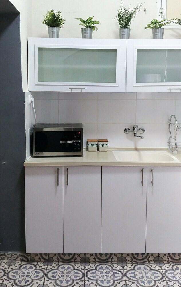 Neve Tzedek Apartments