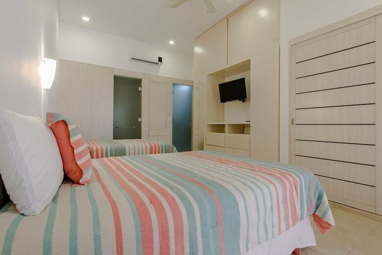 Apartamentos Horizonte By Playa District