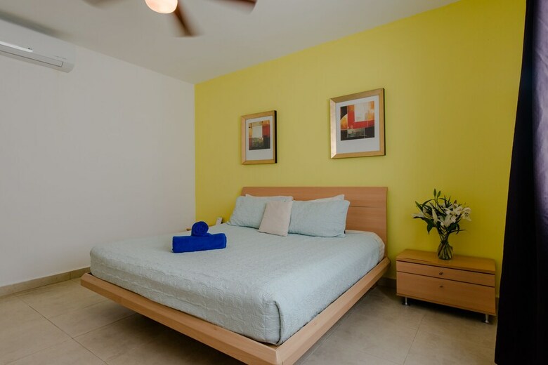 Apartamentos Capri By Playa District