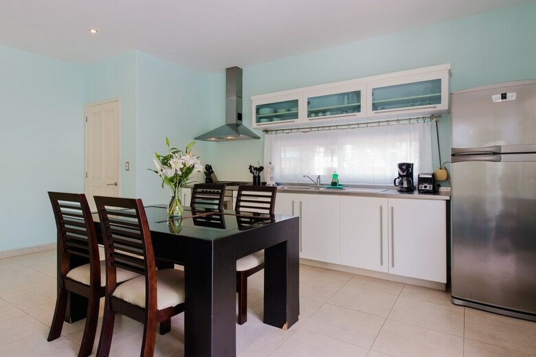 Apartamentos Capri By Playa District