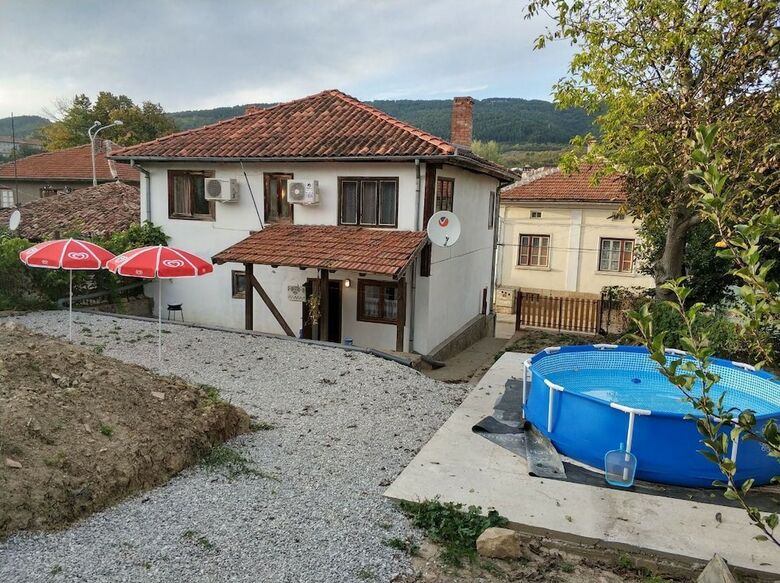 Hotel Guest House Kashtata