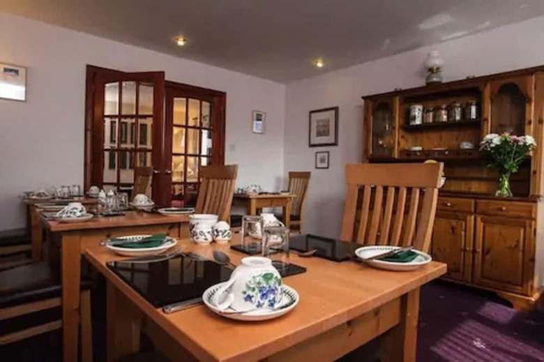 Hotel Dunhallin House