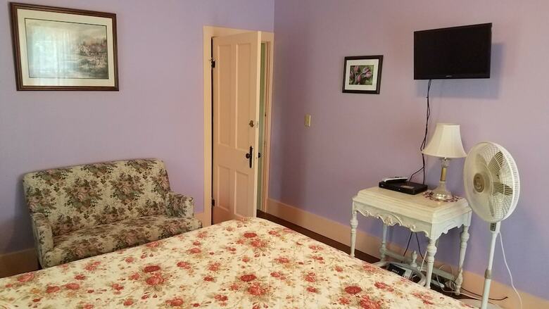 Ozark Country Inn Bed & Breakfast