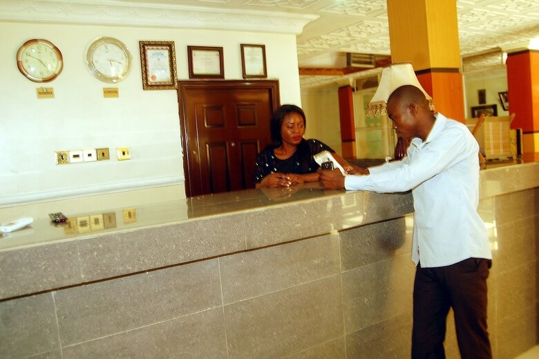 De-b Garden Hotel