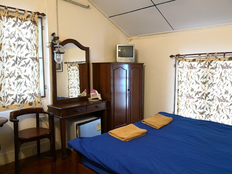 Hotel Baan Somboon Guesthouse