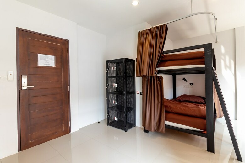 Hostal Litera Hostel ? Adults Only