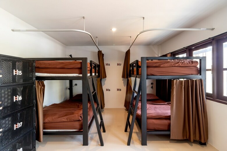 Hostal Litera Hostel ? Adults Only