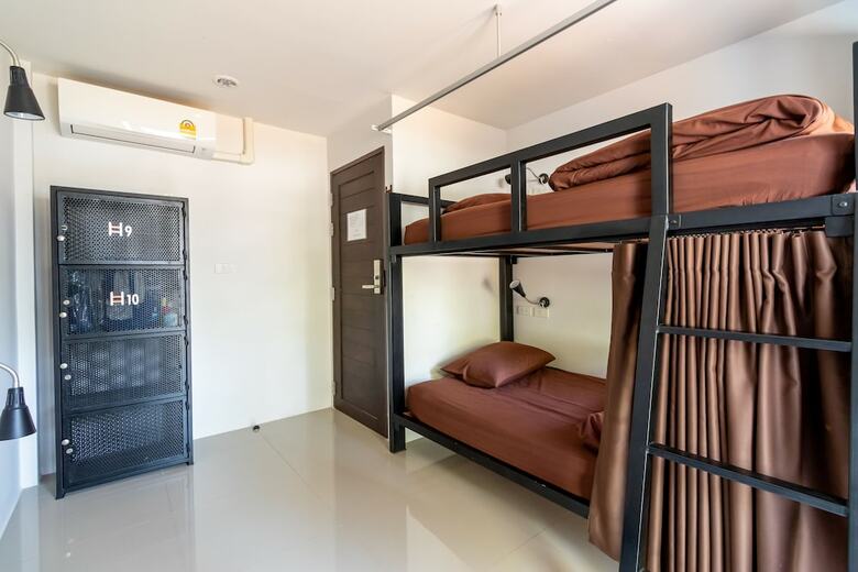 Hostal Litera Hostel ? Adults Only