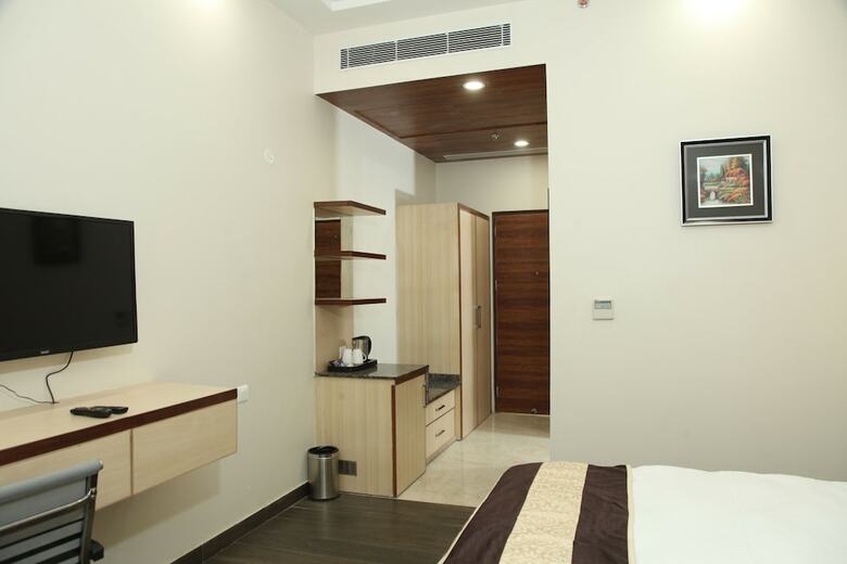 Green Palms Hotel