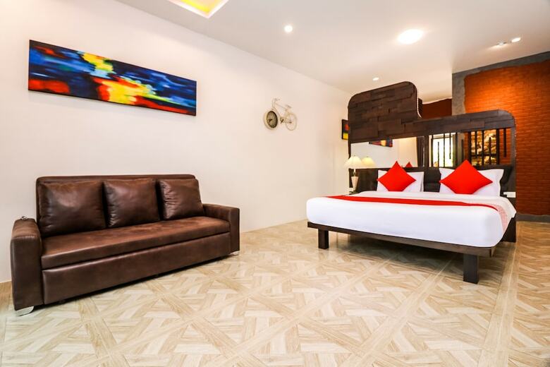 Oyo 119 Baan Noppadol Hua Hin Loft Hotel