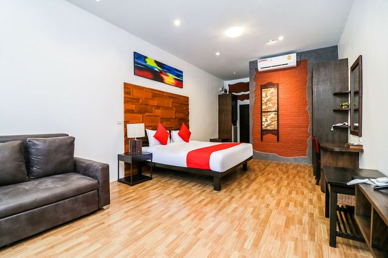 Oyo 119 Baan Noppadol Hua Hin Loft Hotel