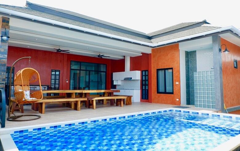 Oyo 119 Baan Noppadol Hua Hin Loft Hotel