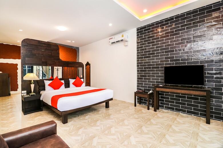 Oyo 119 Baan Noppadol Hua Hin Loft Hotel
