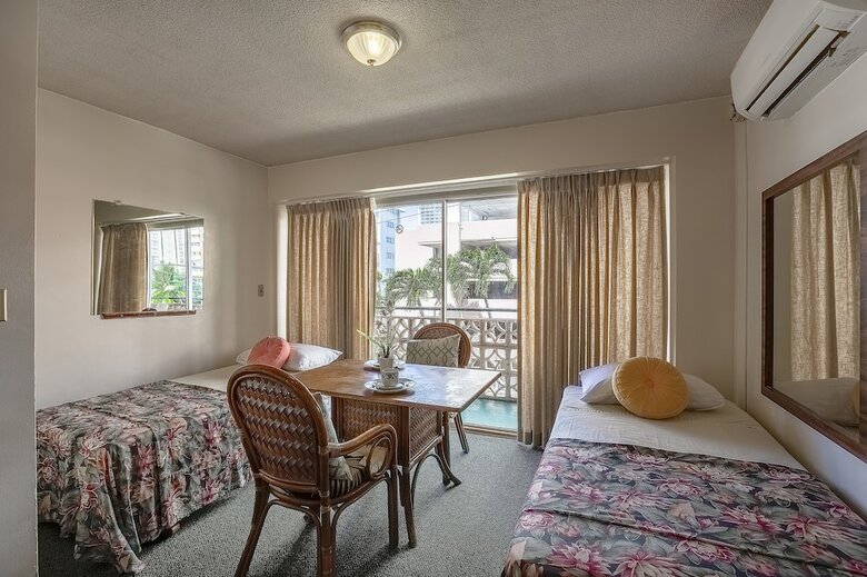 Hotel Royal Grove Waikiki