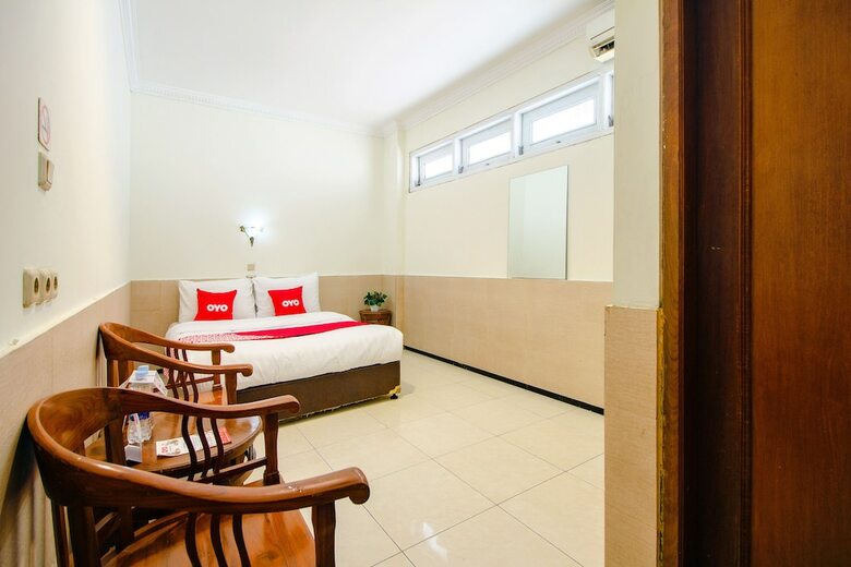 Oyo 1683 Hotel Musafira Syariah