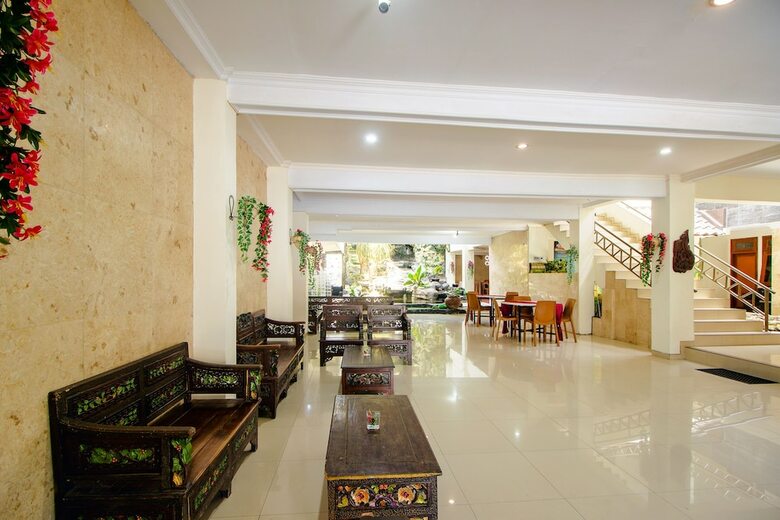 Oyo 1683 Hotel Musafira Syariah