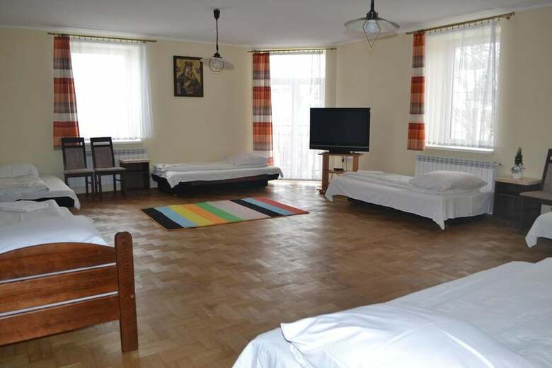 Hotel Dw Poronianka