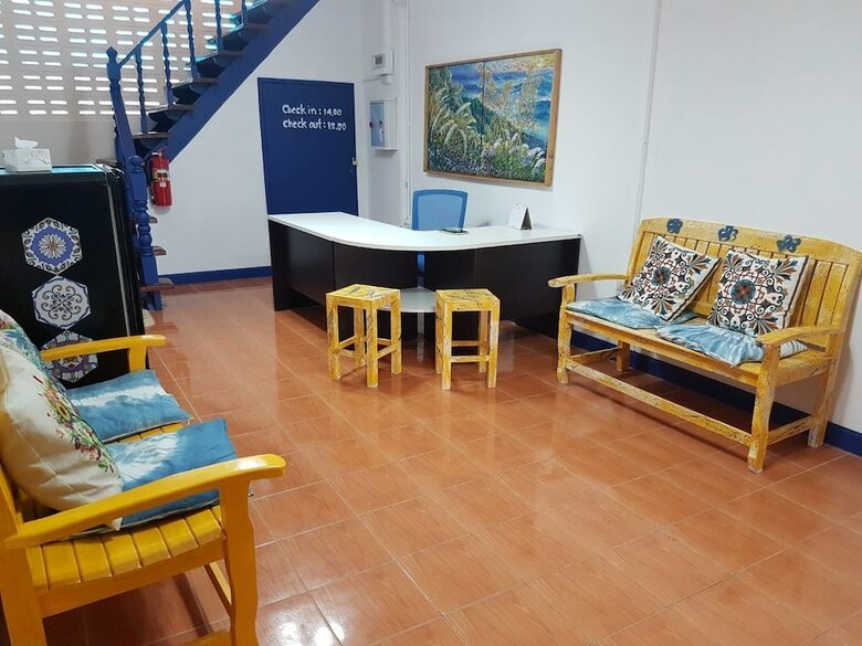 Hostal Ban Himwat Hostel