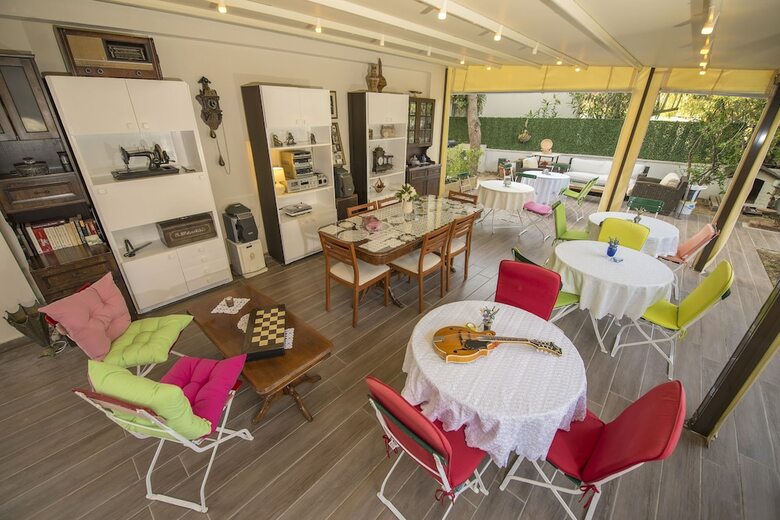Destina Boutique Hotel