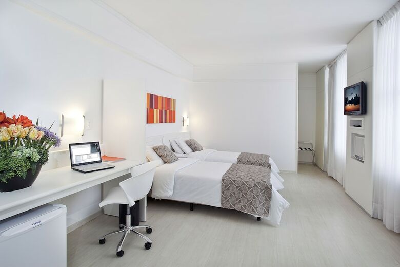 Hotel Boulevard Plaza
